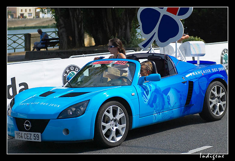 La voiture de la Franaise des Jeux