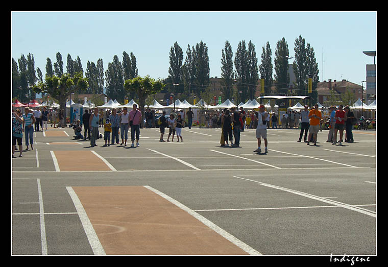 La place se vide