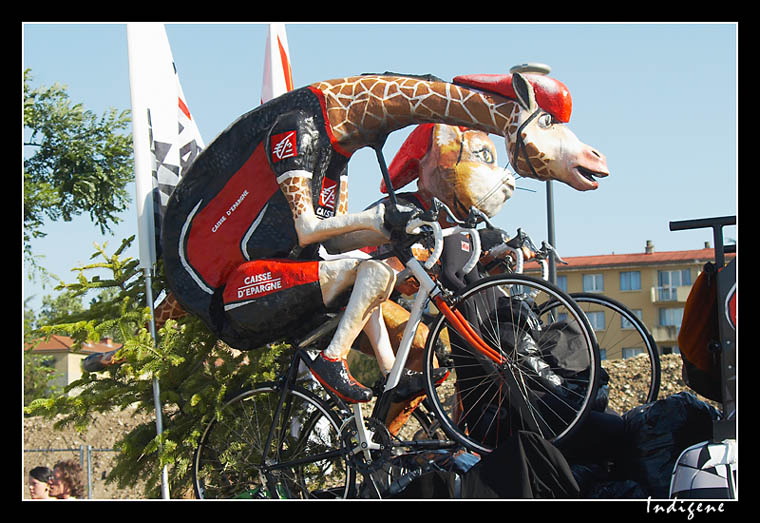 La girafe de la Caisse d'Epargne