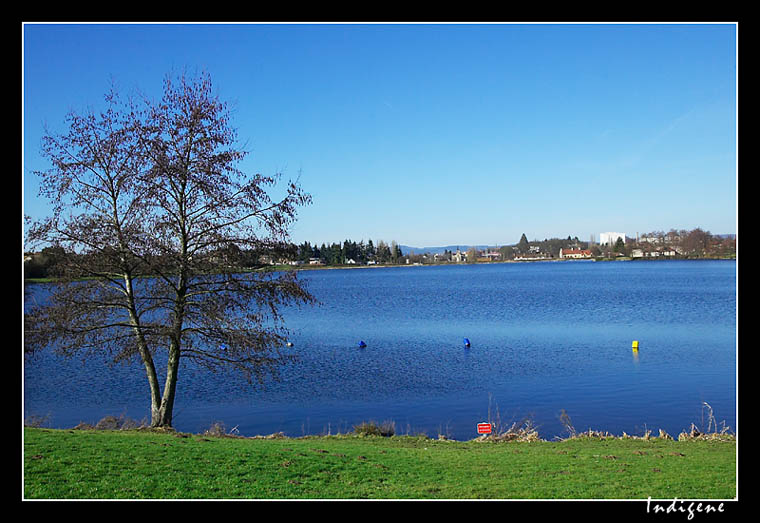 Bords du Lac d'Autun