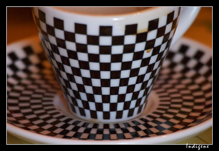 La tasse  damier