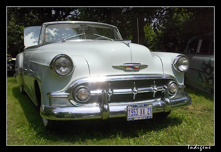 Une chevrolet de 1953