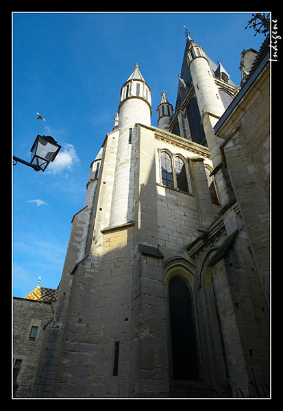 L'imposante glise Notre-Dame de Dijon