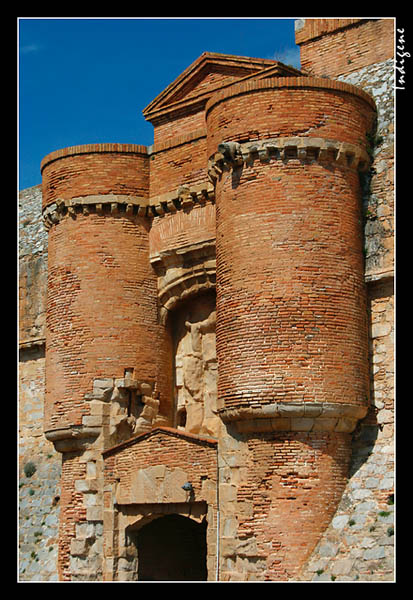 Entre de la forteresse de Salses