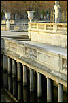 photo Les piliers des Jardins de la Fontaine