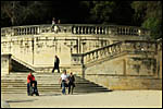 photo Au pied de l'escalier